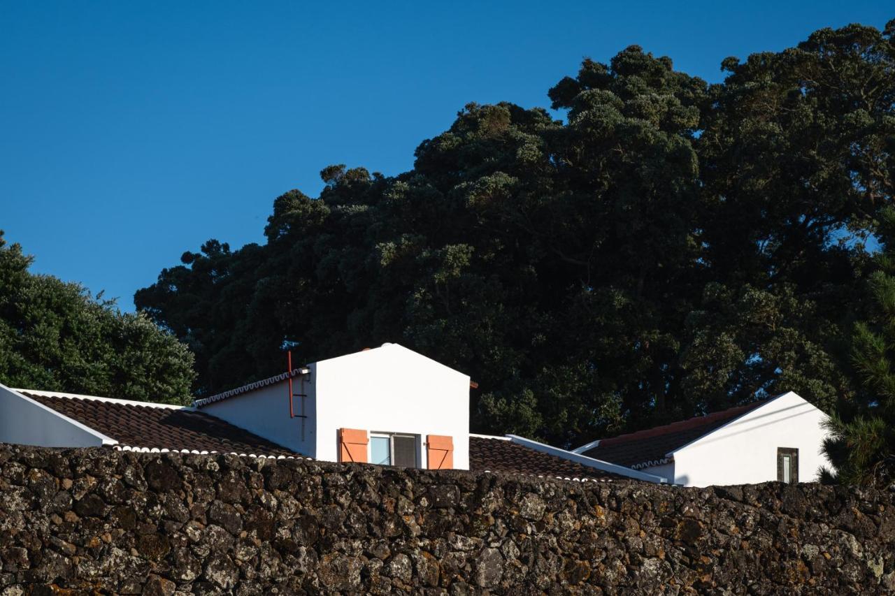 Entre Muros - Turismo Rural - Casa Com Jardim E Acesso Direto Ao Mar リベイラ・グランデ エクステリア 写真