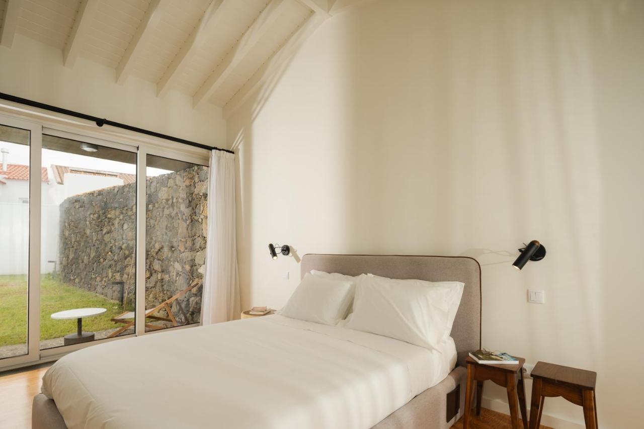 Entre Muros - Turismo Rural - Casa Com Jardim E Acesso Direto Ao Mar リベイラ・グランデ エクステリア 写真